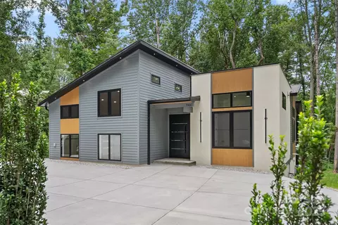 761 Weston Rd, Arden, NC 28704