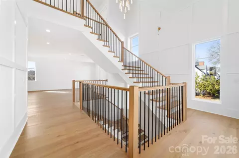 Entry Way - 216 Walnut St, Davidson, NC 28036 photo 8 of 9