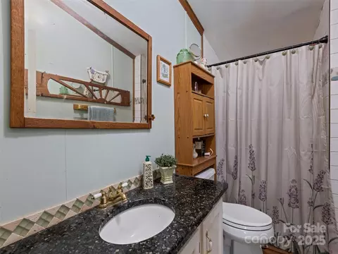 6587 Skyland Dr, Sylva, NC 28779 photo 31