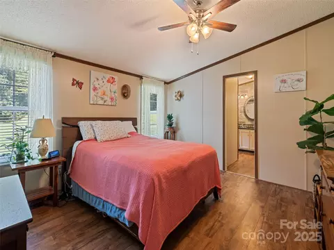 6587 Skyland Dr, Sylva, NC 28779 photo 25