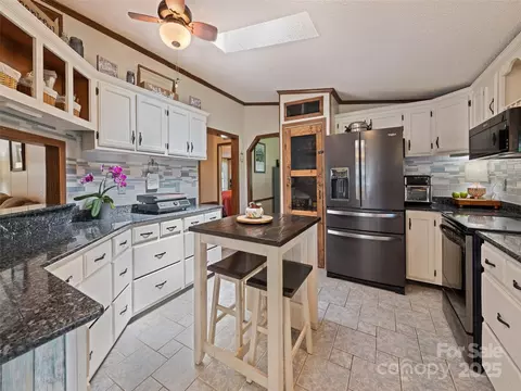 6587 Skyland Dr, Sylva, NC 28779 photo 19