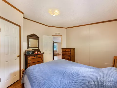 6587 Skyland Dr, Sylva, NC 28779 photo 33
