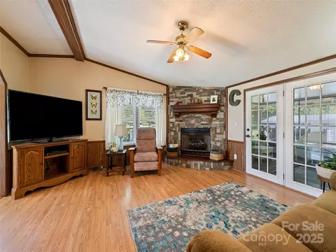 6587 Skyland Dr, Sylva, NC 28779 photo 12