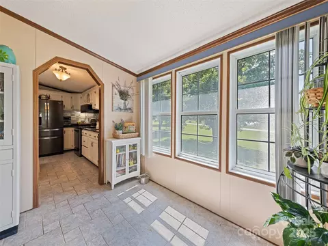 6587 Skyland Dr, Sylva, NC 28779 photo 16
