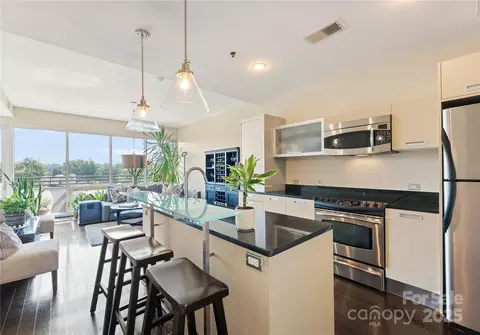 1133 Metropolitan 601 Ave #601, Charlotte, NC 28204