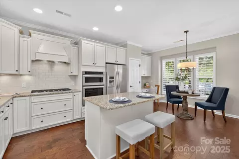 3043 Santee Ct, Fort Mill, SC 29707