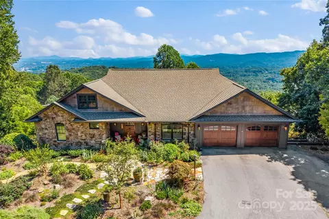 159 Alta Cir, Hendersonville, NC 28739