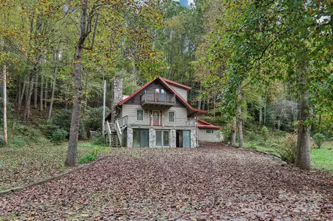 Exterior - 190 Turkey Creek Rd, Clyde, NC 28721 photo 3 of 8