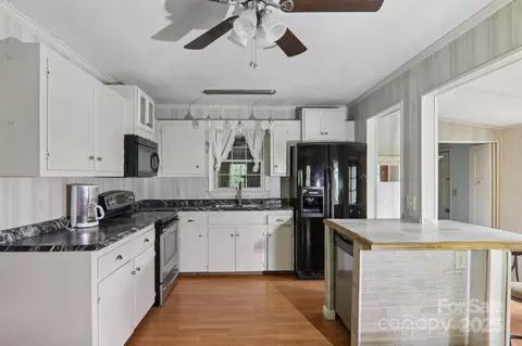 Kitchen - 190 Turkey Creek Rd, Clyde, NC 28721 photo 1 of 2