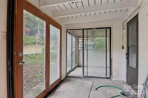 Exterior - 190 Turkey Creek Rd, Clyde, NC 28721 photo 6 of 8