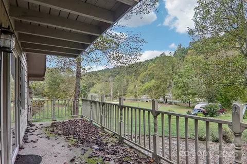 Exterior - 190 Turkey Creek Rd, Clyde, NC 28721 photo 5 of 8
