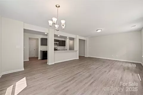703 E Dunlap St, Lancaster, SC 29720 photo 10