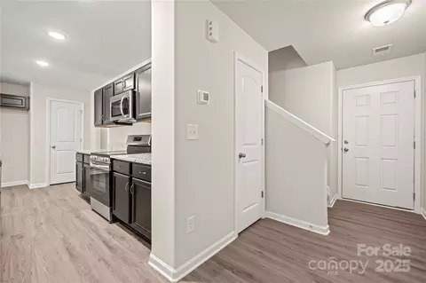 703 E Dunlap St, Lancaster, SC 29720 photo 9