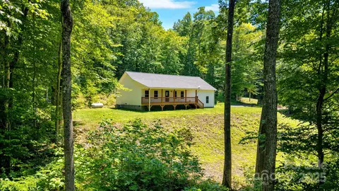 Exterior - 155 Pebble Ridge Rd, Spruce Pine, NC 28777 photo 9 of 9