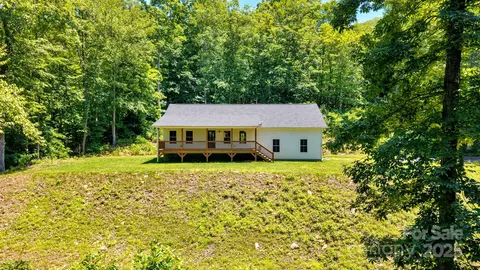 Exterior - 155 Pebble Ridge Rd, Spruce Pine, NC 28777 photo 4 of 9