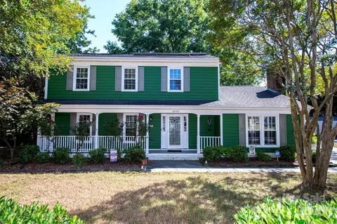 8700 Parkchester Dr, Charlotte, NC 28277