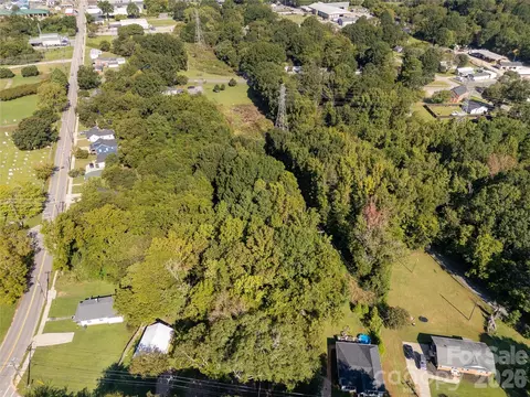218 Madison E St E, York, SC 29745 photo 4