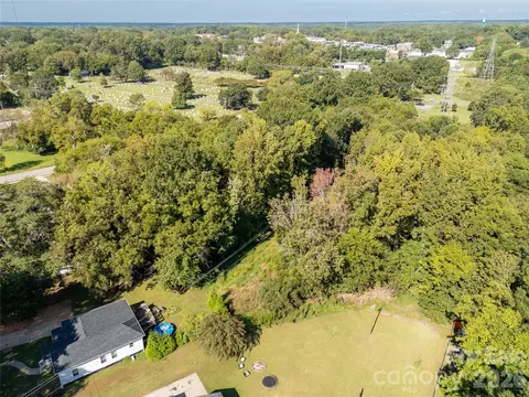 218 Madison E St E, York, SC 29745 photo 14