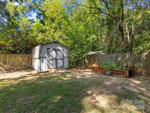 19607 Tryon St, Cornelius, NC 28031 photo 38