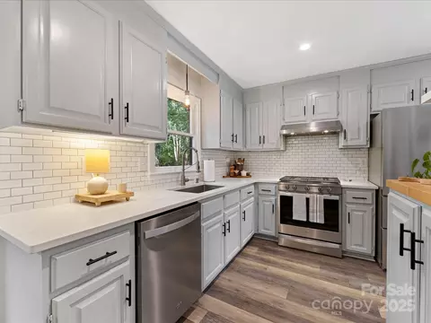 19607 Tryon St, Cornelius, NC 28031 photo 18