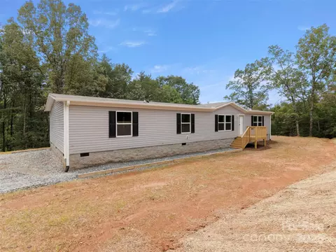 1490 Rock Springs Rd, Mill Spring, NC 28756 photo 2