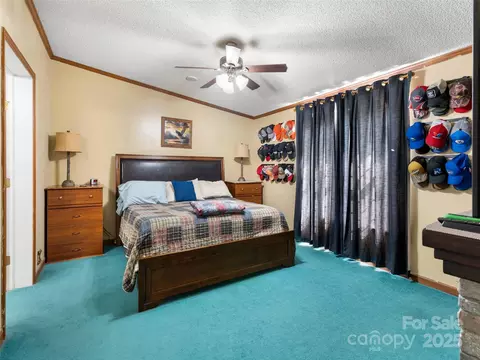 Bedroom - 238 Ed Gordon Senior Dr, Saluda, NC 28773 photo 1 of 4
