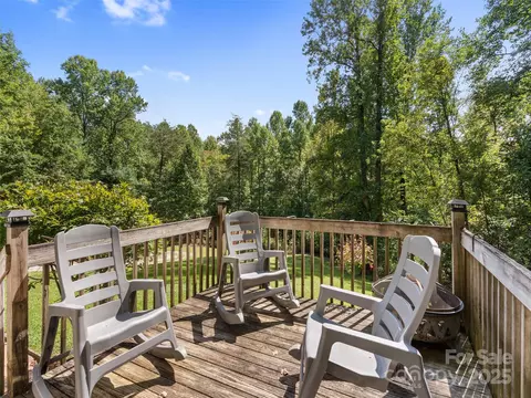 Exterior - 238 Ed Gordon Senior Dr, Saluda, NC 28773 photo 2 of 3