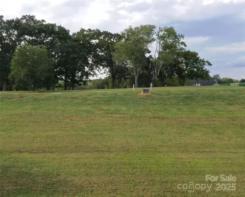2627 Vista Ne Ln NE, Conover, NC 28613