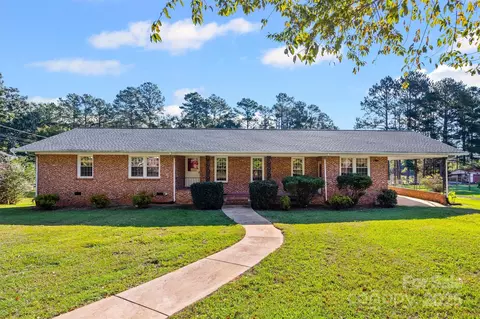106 Fairview Dr, Chester, SC 29706