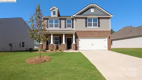 1425 Secrest Commons Dr, Monroe, NC 28112