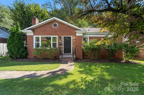 2932 Enfield Rd, Charlotte, NC 28205