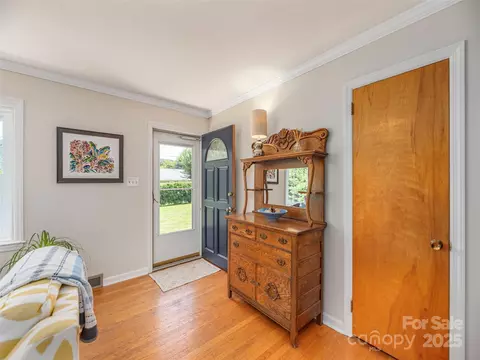Entry Way - 868 Mulberry St, Clyde, NC 28721 photo 1 of 1