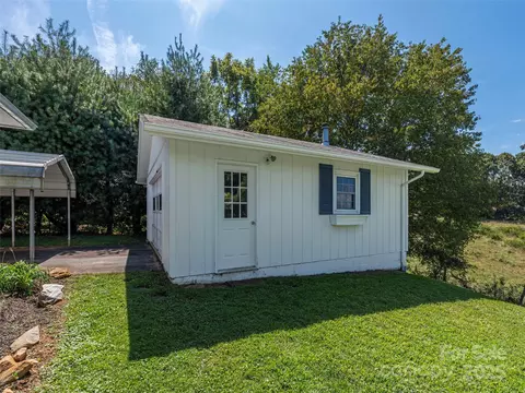Other - 868 Mulberry St, Clyde, NC 28721 photo 5 of 8