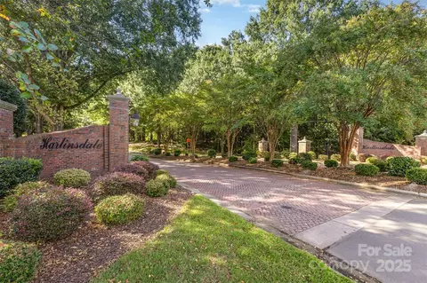 2733 Harlinsdale Dr, Rock Hill, SC 29732