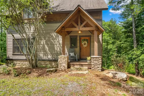 4064 Dense Acre Trl, Nebo, NC 28761