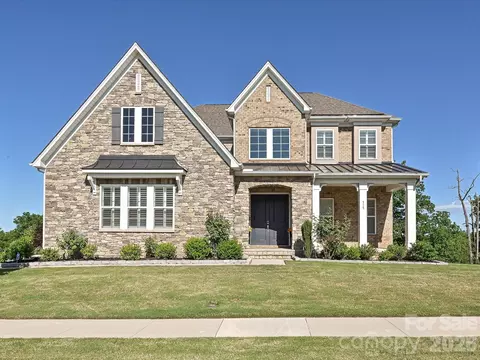 315 W Waterlynn Rd, Mooresville, NC 28117