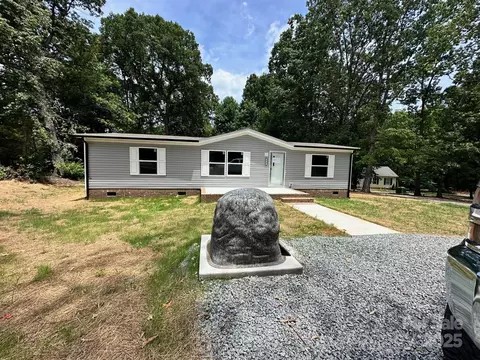 4797 Nc-73 Hwy, Iron Station, NC 28080