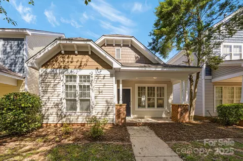 11340 Deer Ridge Ln, Charlotte, NC 28277