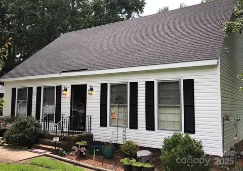 2411 Canal Nw Dr NW, Wilson, NC 27896