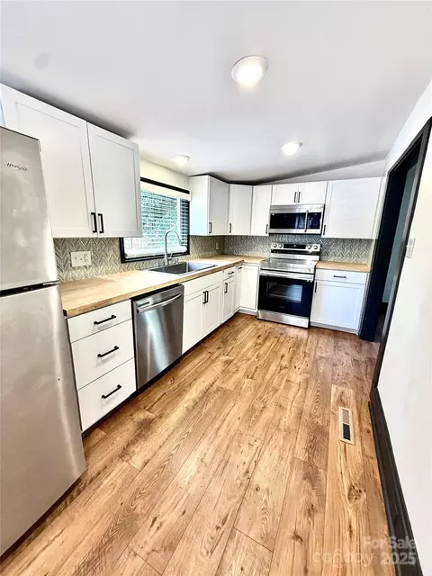 Kitchen - 916 Taylor St, Kannapolis, NC 28083 photo 1 of 1