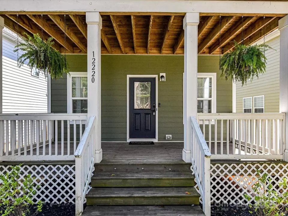 Exterior - 12220 Huntersville Concord Rd, Huntersville, NC 28078 photo 3 of 12