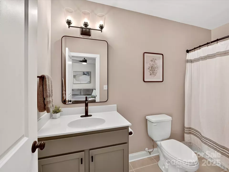 Bath - 12220 Huntersville Concord Rd, Huntersville, NC 28078 photo 6 of 6