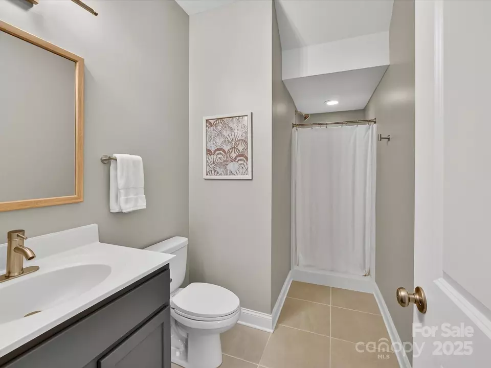Bath - 12220 Huntersville Concord Rd, Huntersville, NC 28078 photo 1 of 6