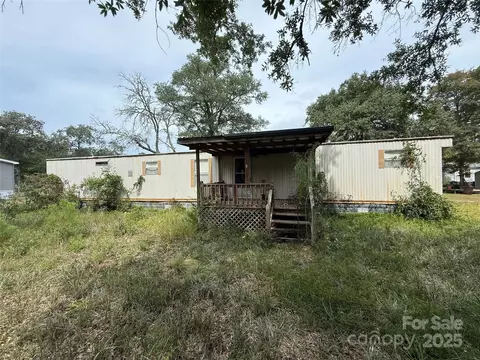 642 Darby Se St SE, Bolivia, NC 28422
