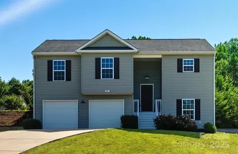387 Lone Tree Ln, Clover, SC 29710