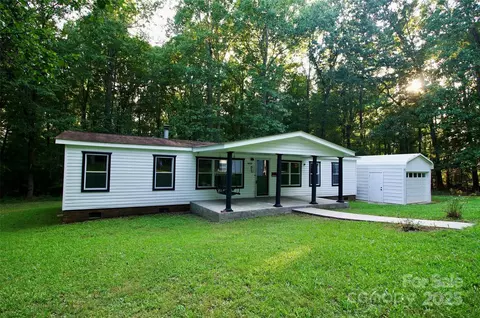 6489 Enochville Cir, Kannapolis, NC 28081