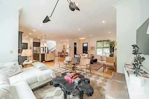 1203 Cedar Ln, Charlotte, NC 28270