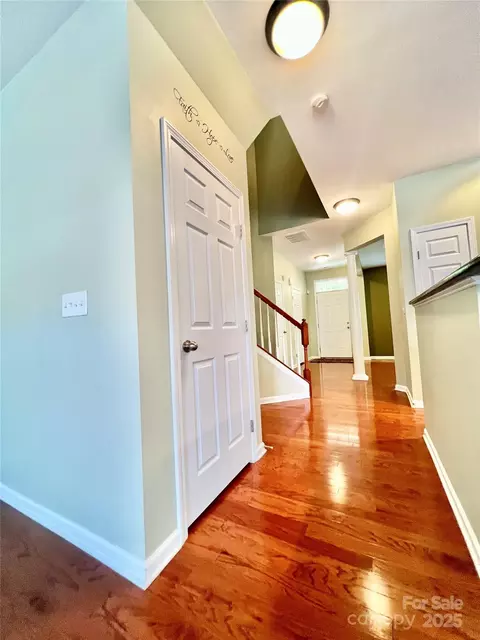 Entry Way - 8326 Viewpoint 802 Ln #802, Cornelius, NC 28031 photo 2 of 5