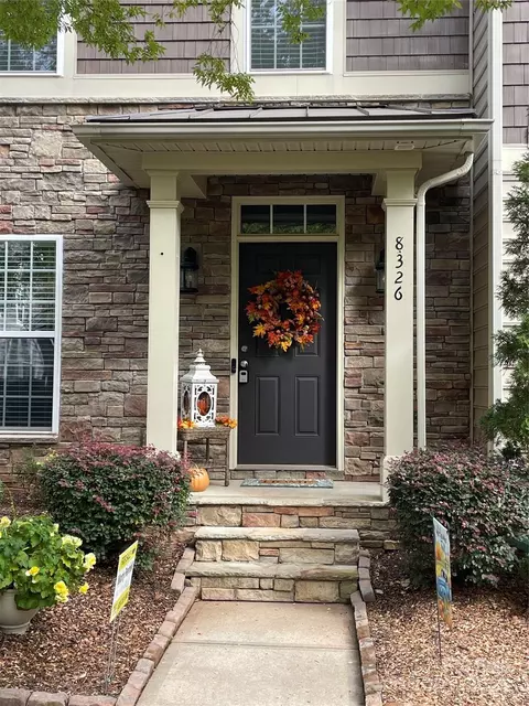 Exterior - 8326 Viewpoint 802 Ln #802, Cornelius, NC 28031 photo 1 of 11
