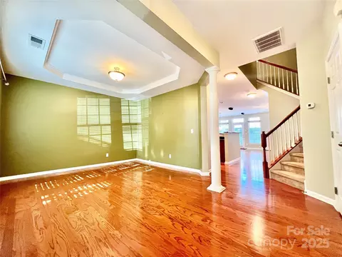 Living - 8326 Viewpoint 802 Ln #802, Cornelius, NC 28031 photo 2 of 7